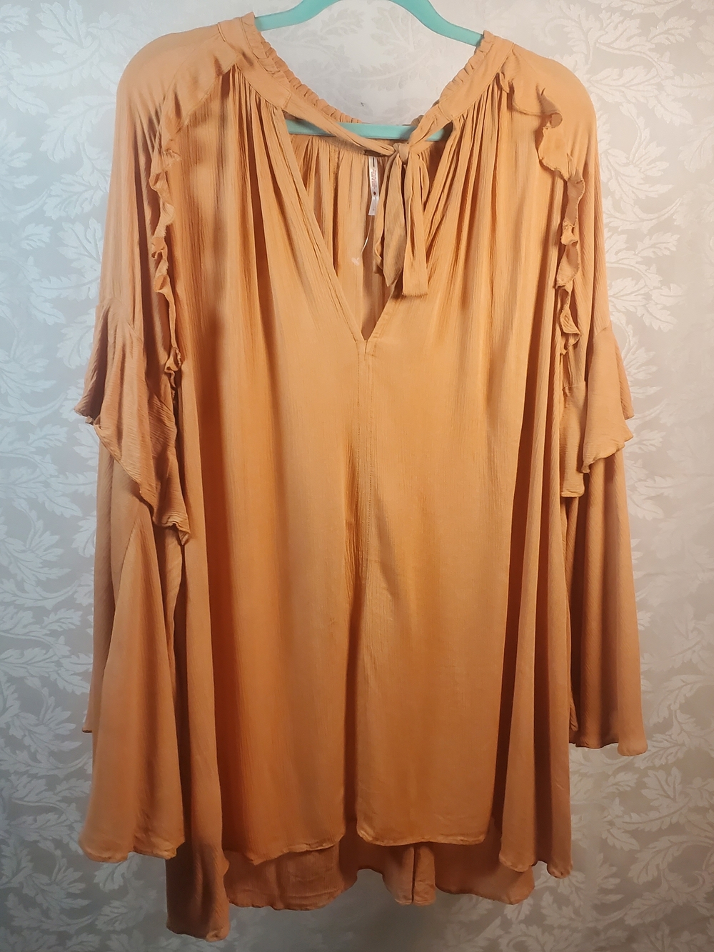 NWOT Free People Tie-Neck Ruffle Sleeve Top - Soft Orange/Peach